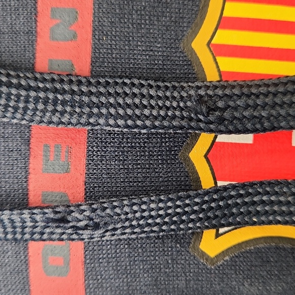 NWT FCBARCELONA short sleeved hoodie size M - Picture 9 of 17